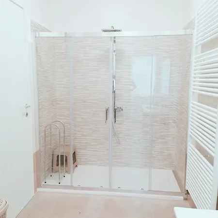 Julia Trilocale Open Space - Ud דירה